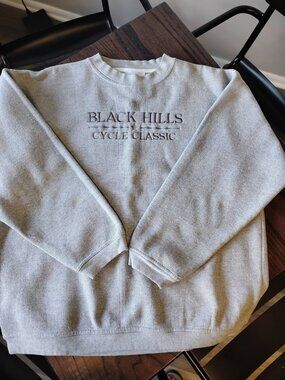 LARGE BLUE OCEAN GREY BLACK HILLS THERMAL SWEATSHIRT